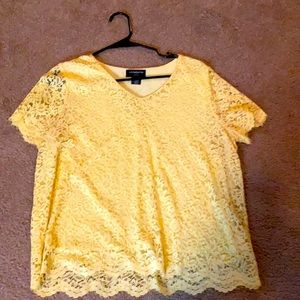 Liz Claiborne lace ruffled trim blouse